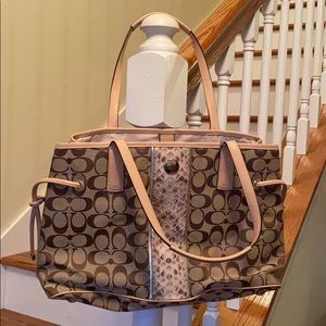 Coach Pocketbook NWT